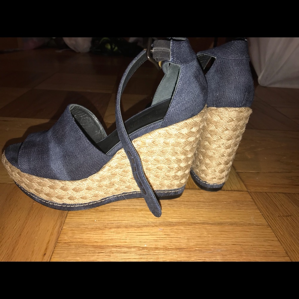 Stuart Weitzman Navy and Tan Wedges